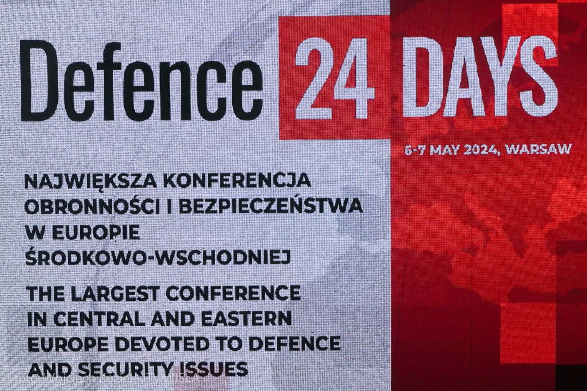 defence24_-33