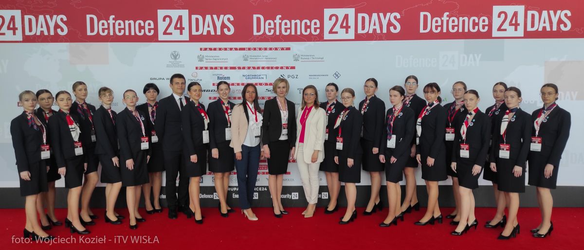 defence24_1_-16