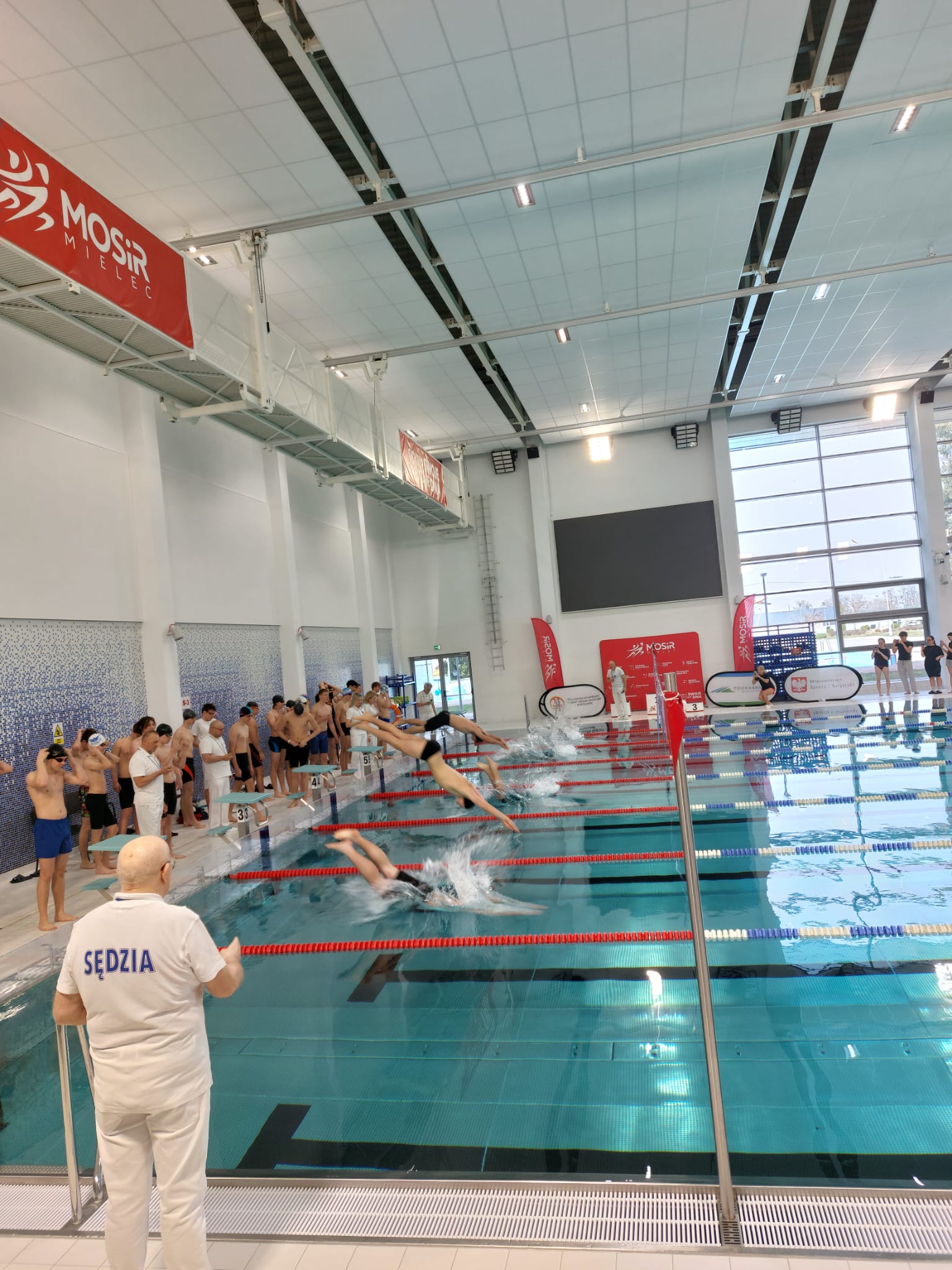 1000027786
