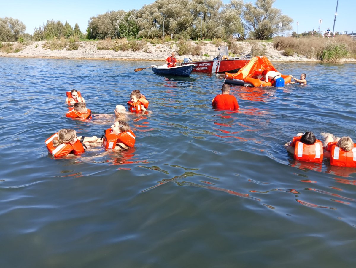 img-20260909-wa0009