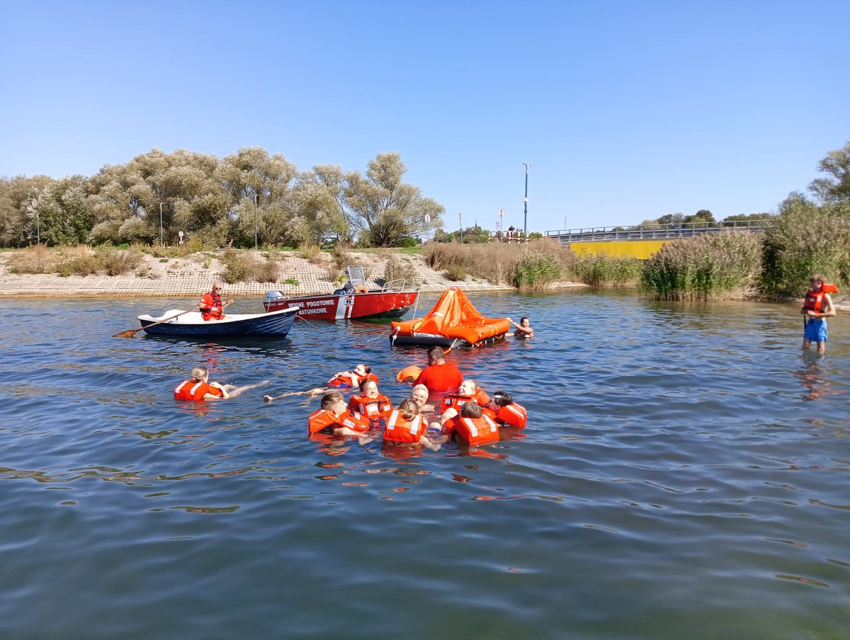 img-20260909-wa0015